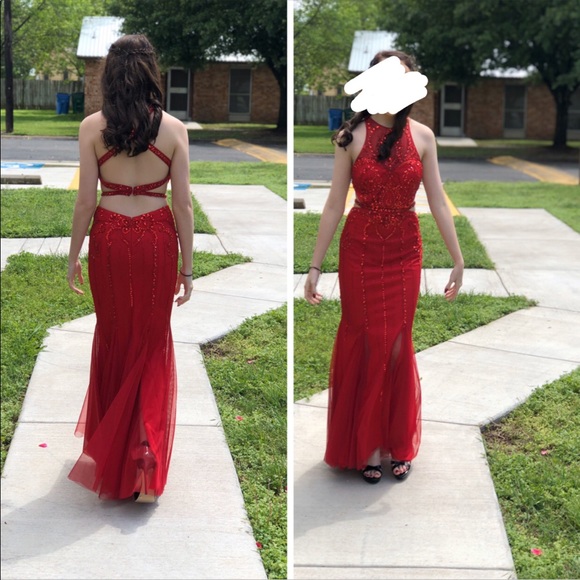 red skin tight prom dresses